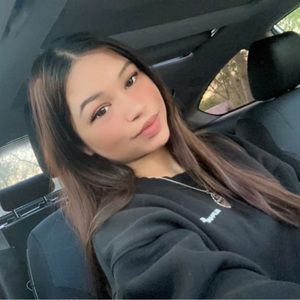 Meet your Posher, Eve